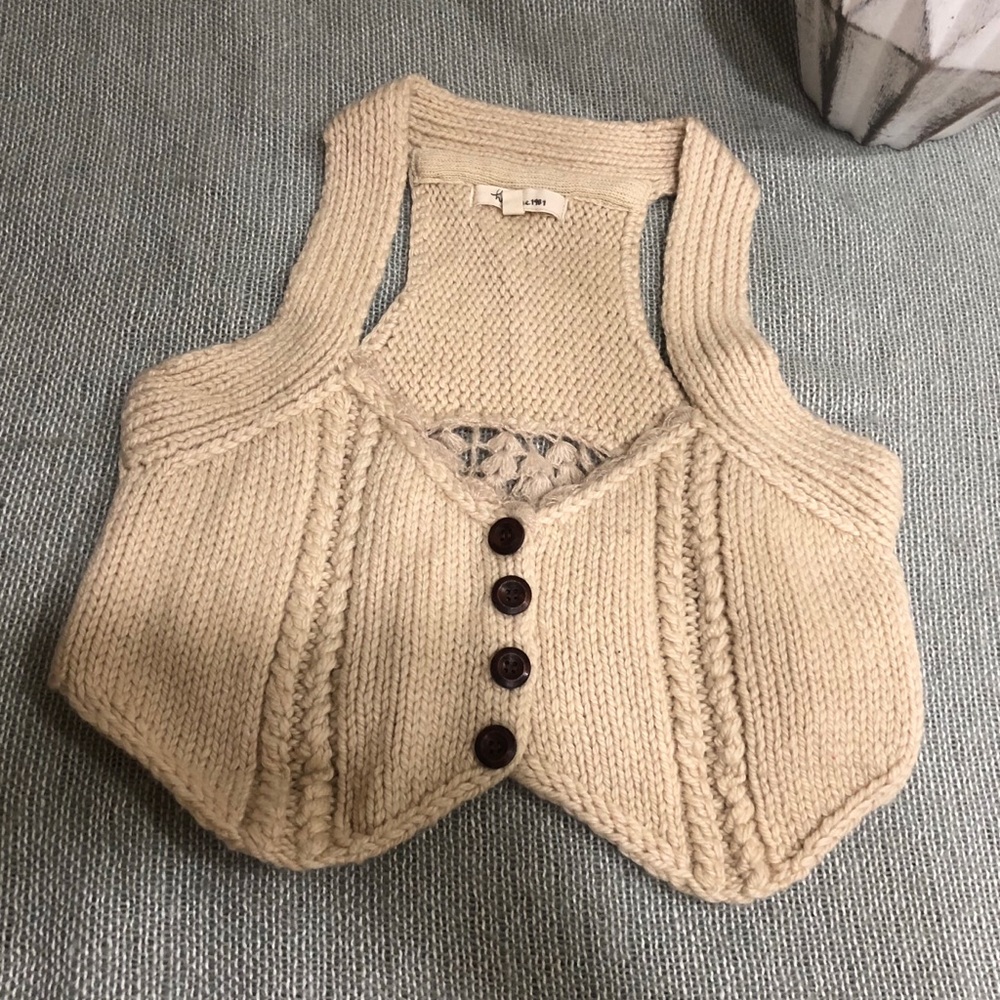 Heritage 1981 Knitted Tan Cream Button Up Vest SM